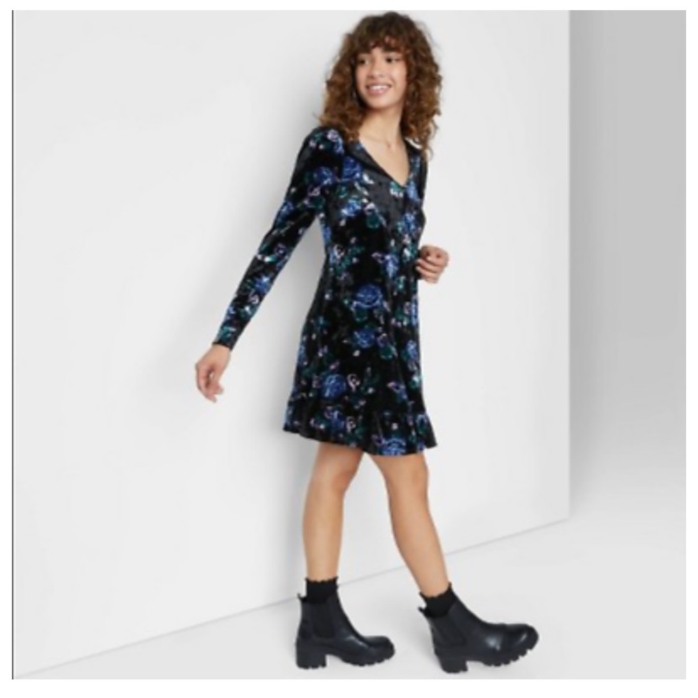 Wild Fable Long Sleeve Floral Dress